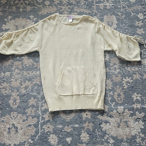 NWOT CITY HEARTS Sweather L